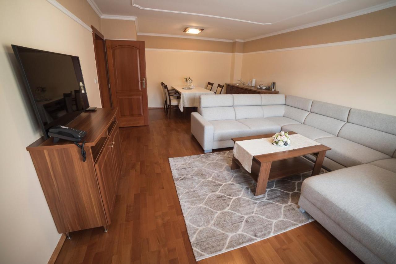 Hotel Alfa Giraltovce Buitenkant foto